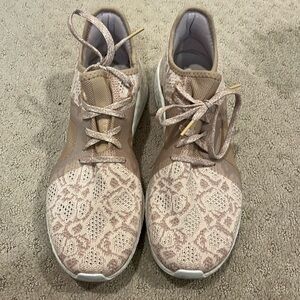 Adidas light pink sneakers